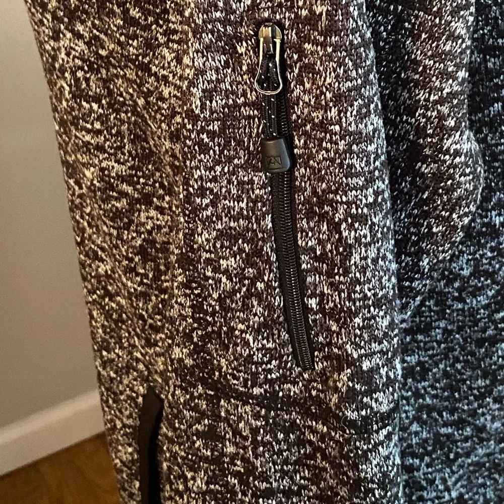 Avalanche Black and White Marled Fleece Lined Jacket Size Medium